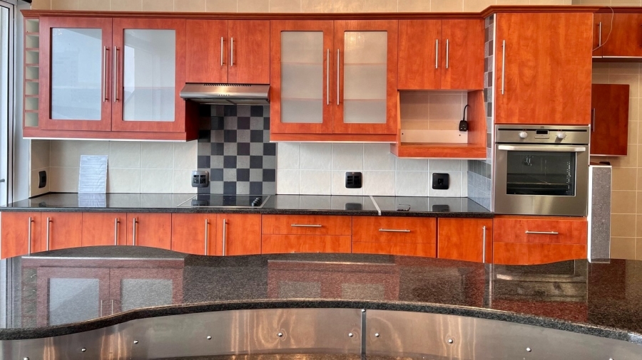 2 Bedroom Property for Sale in Strand Central Western Cape
